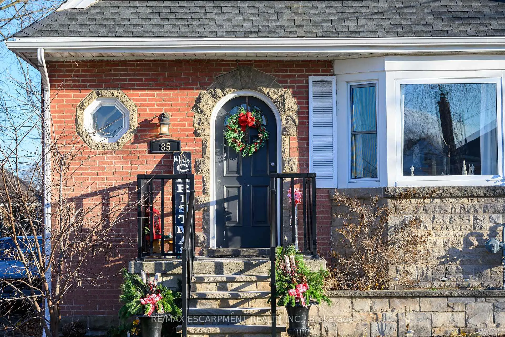 Photo 4 of 85 Barons Avenue S, Hamilton, Bartonville — HOMEH