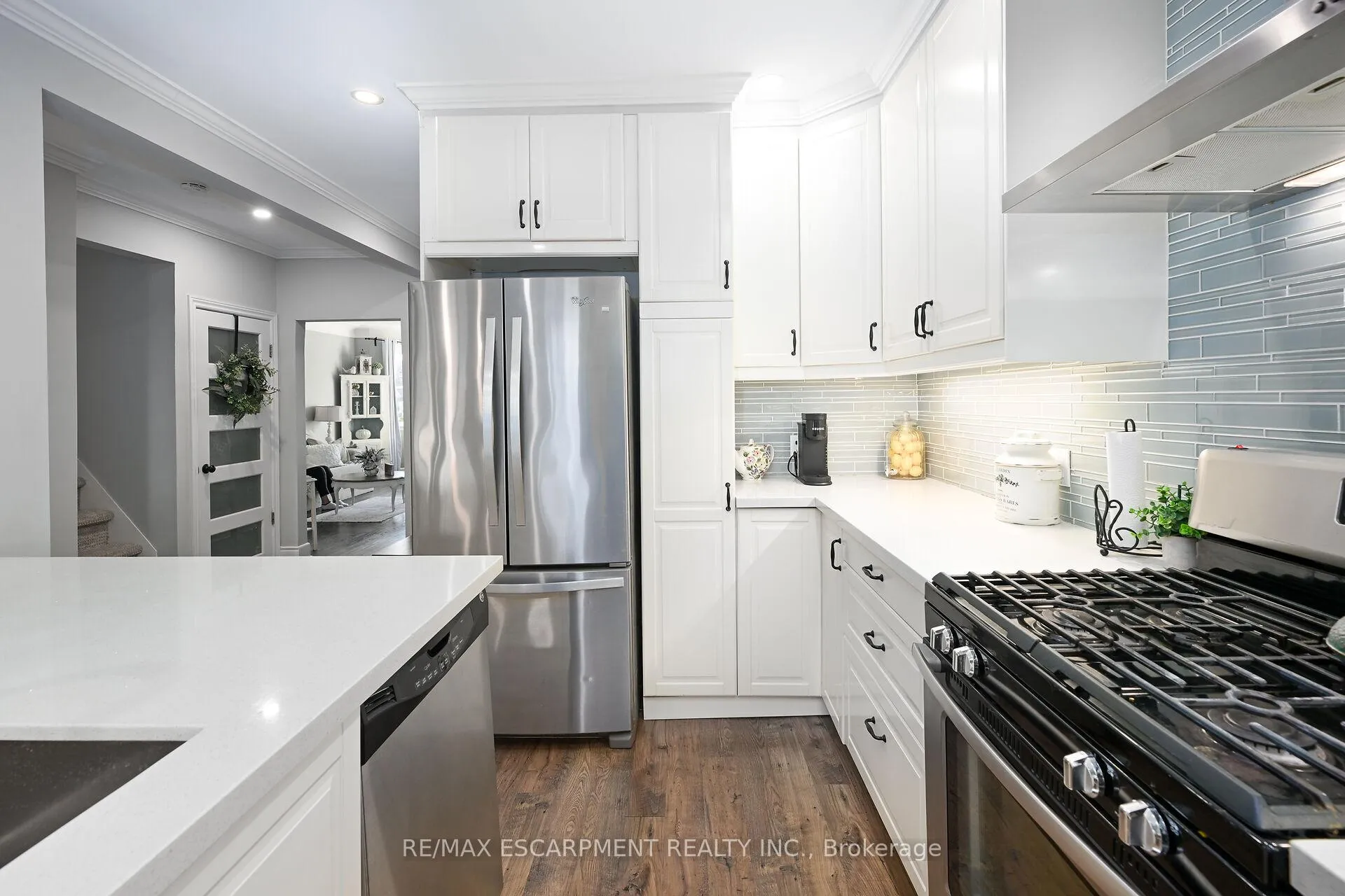 Photo 13 of 85 Barons Avenue S, Hamilton, Bartonville — HOMEH