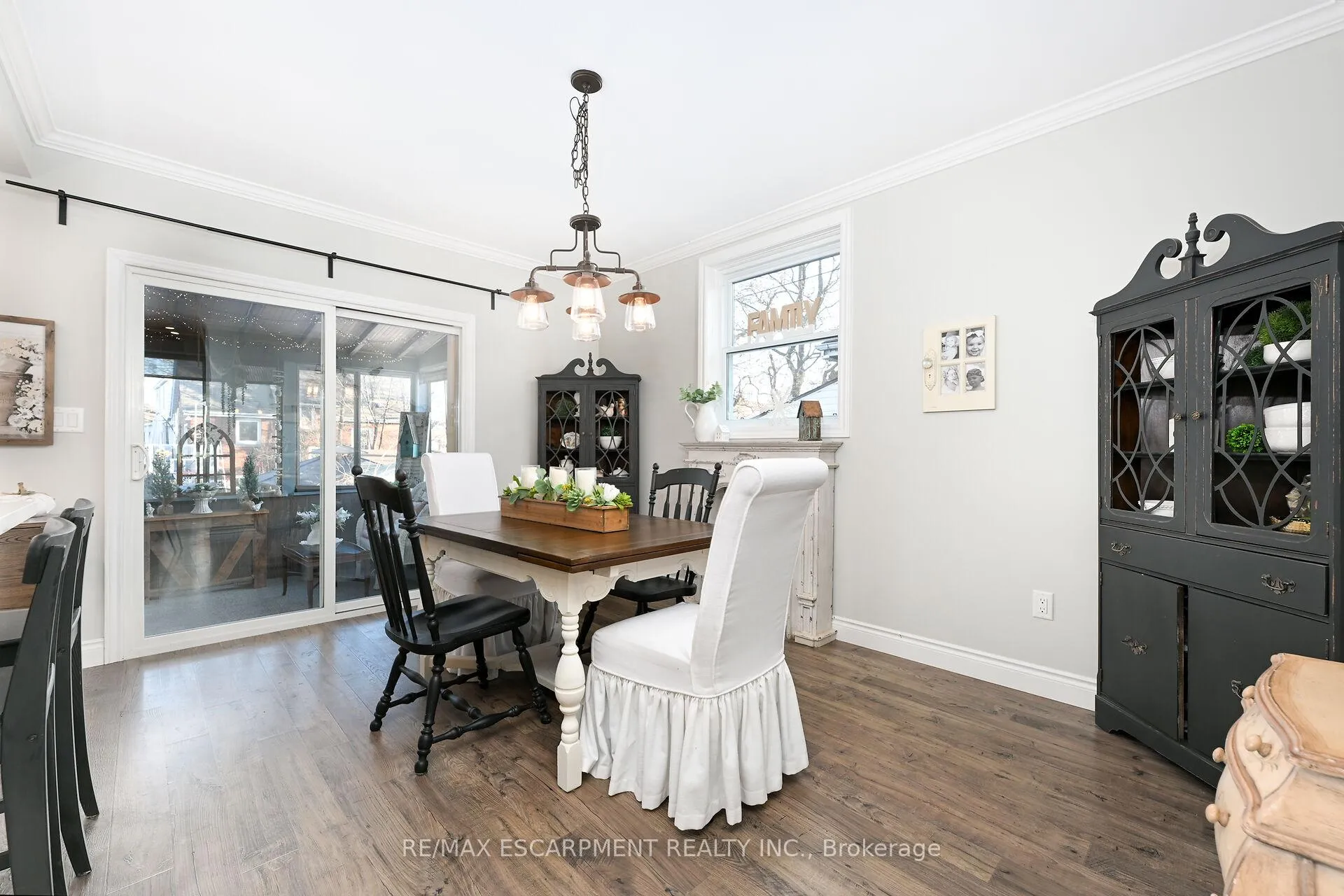 Photo 16 of 85 Barons Avenue S, Hamilton, Bartonville — HOMEH