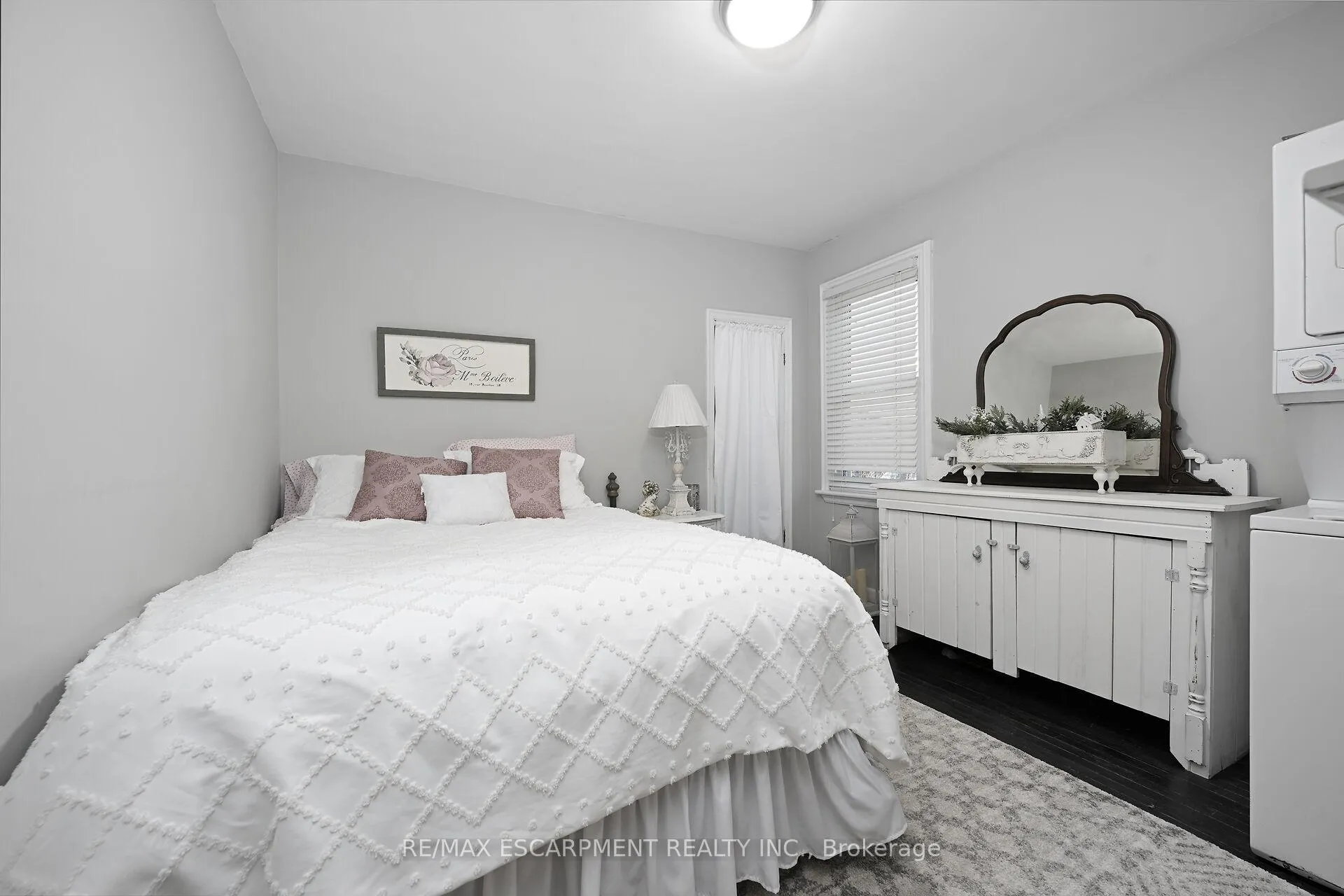 Photo 19 of 85 Barons Avenue S, Hamilton, Bartonville — HOMEH