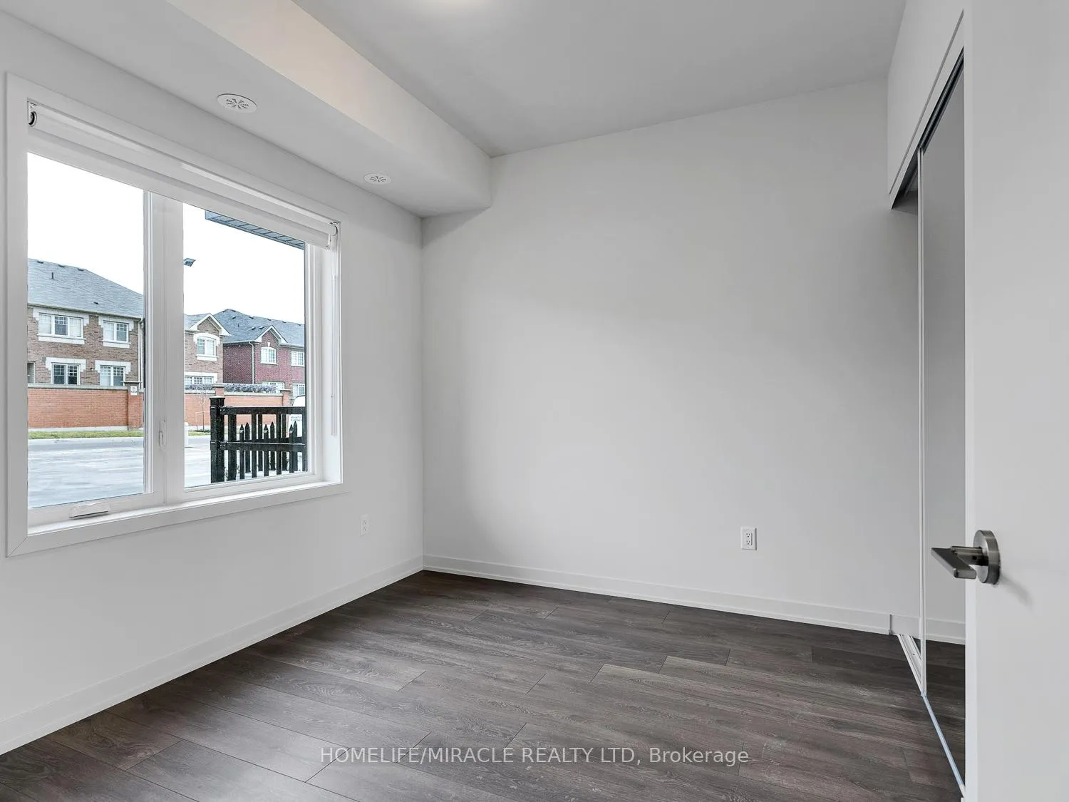 Photo 16 of Unit 114, 62 Sky Harbour Drive, Brampton, Bram West — HOMEH