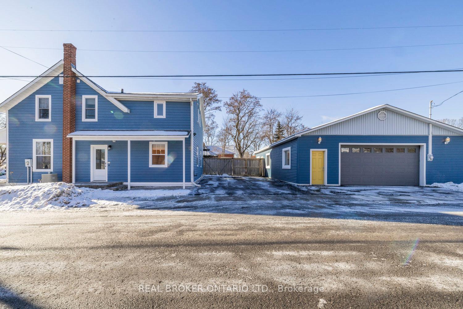 Photo 2 of 85 Morphy Street, Carleton Place — HOMEH