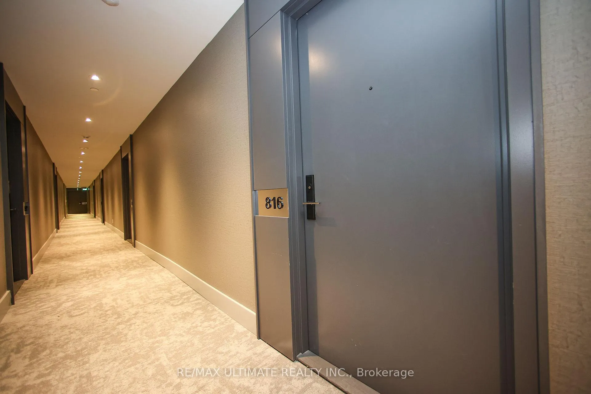 Photo 8 of Unit 816, 285 Dufferin Street, Toronto, South Parkdale — HOMEH