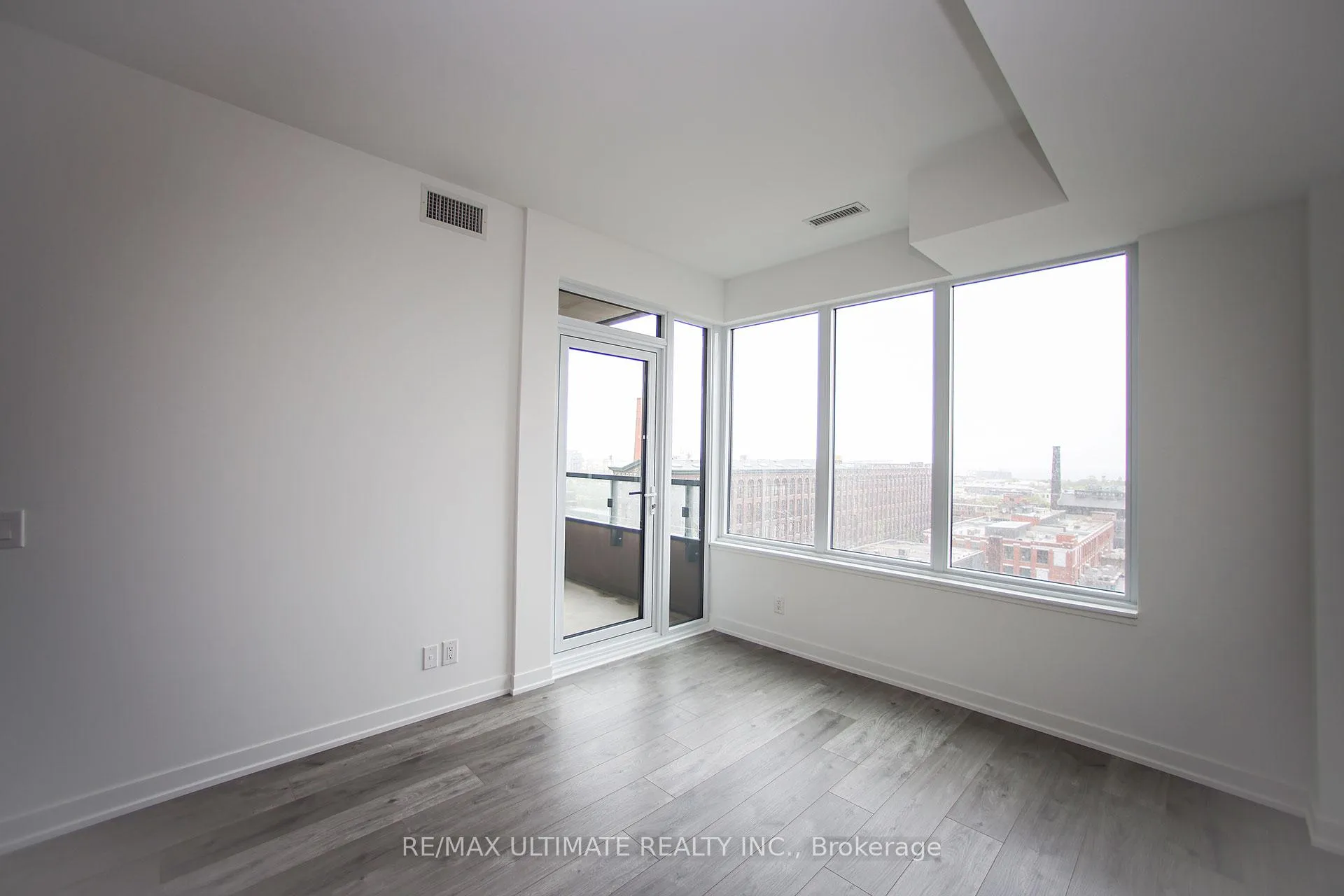 Photo 26 of Unit 816, 285 Dufferin Street, Toronto, South Parkdale — HOMEH