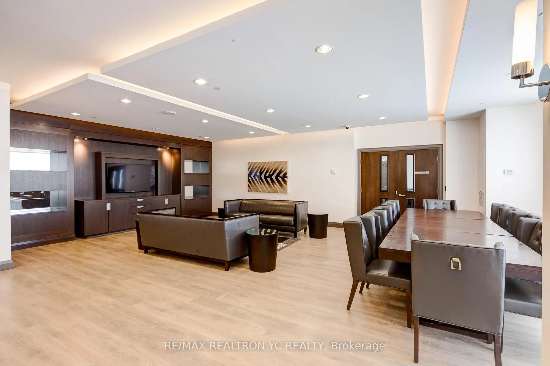 Photo 29 of Unit 2008, 7171 Yonge Street, Markham, Thornhill — HOMEH