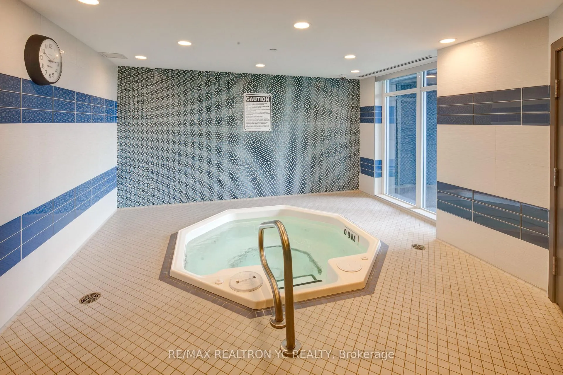 Photo 31 of Unit 2008, 7171 Yonge Street, Markham, Thornhill — HOMEH