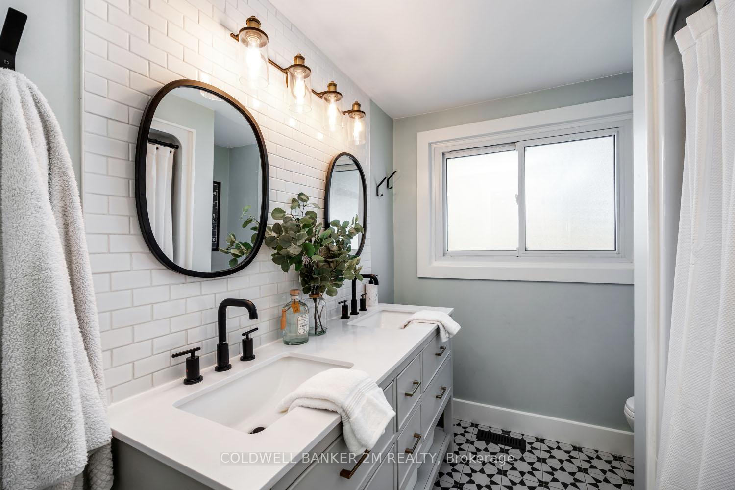 Photo 18 of 520 Carlisle Street, Cobourg — HOMEH