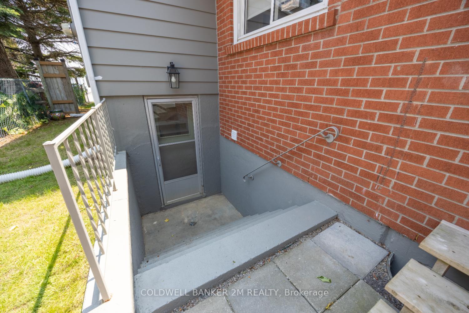 Photo 34 of 520 Carlisle Street, Cobourg — HOMEH