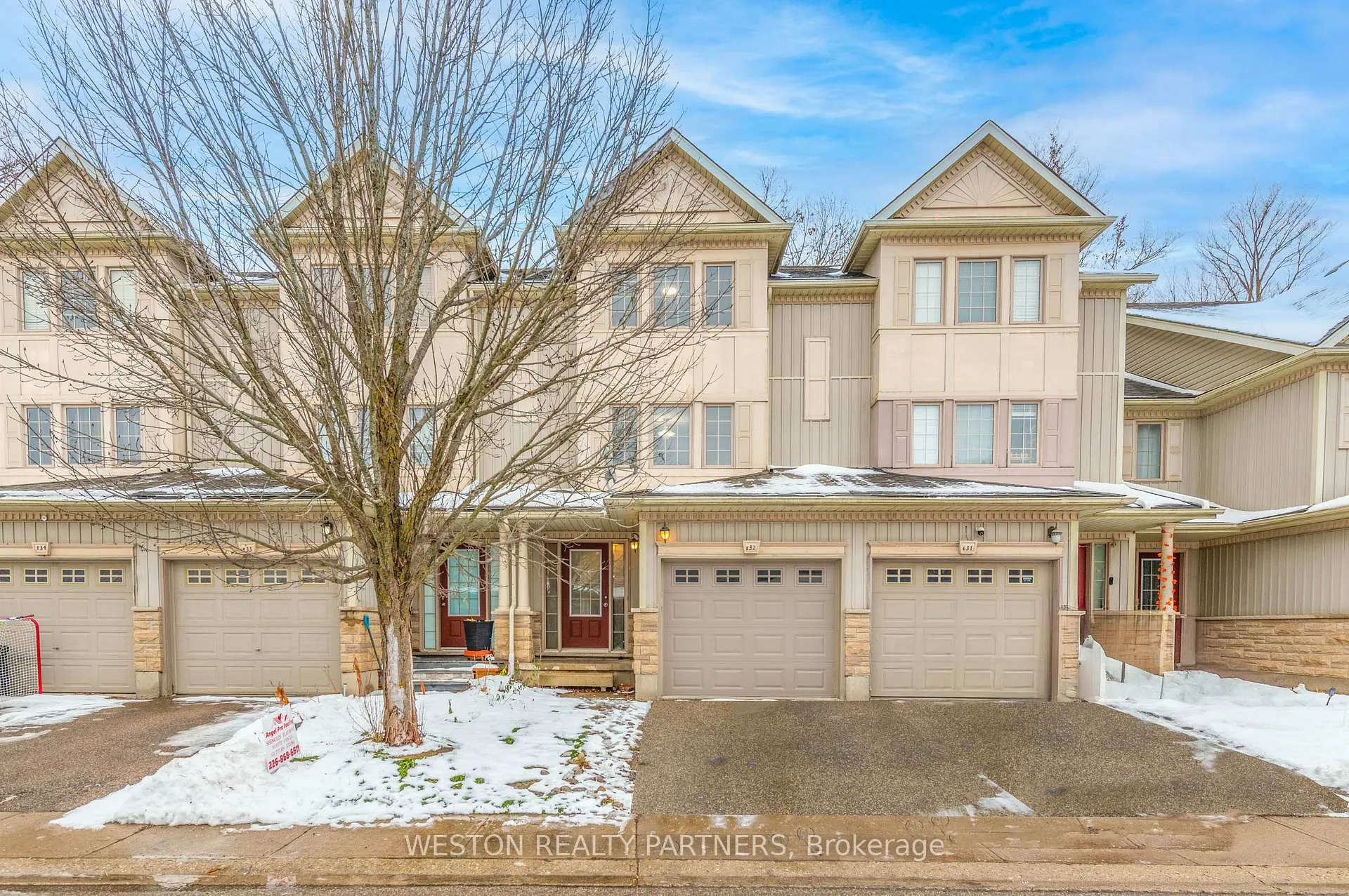 Photo 1 of Unit E32, 110 Activa Avenue E, Kitchener — HOMEH