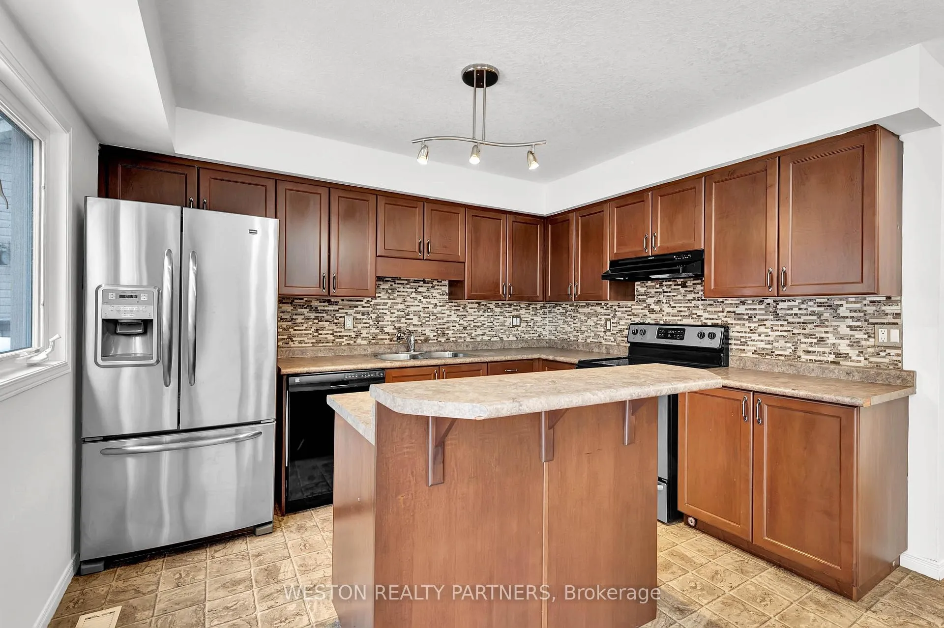 Photo 9 of Unit E32, 110 Activa Avenue E, Kitchener — HOMEH