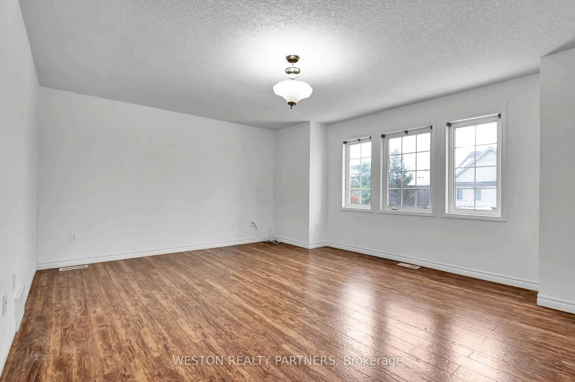 Photo 15 of Unit E32, 110 Activa Avenue E, Kitchener — HOMEH
