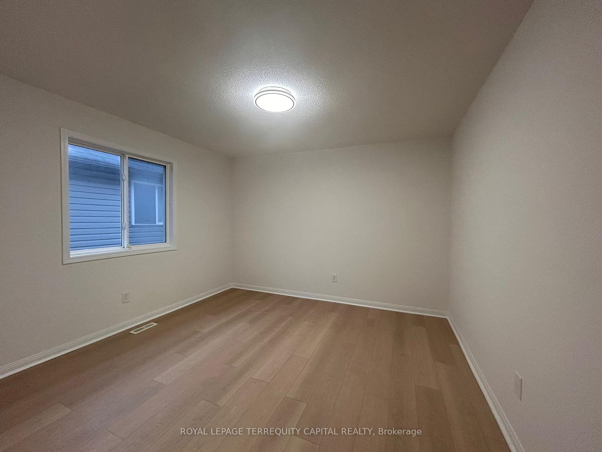 Photo 5 of Unit A, 353 Edgehill Drive, Barrie, Edgehill Drive — HOMEH