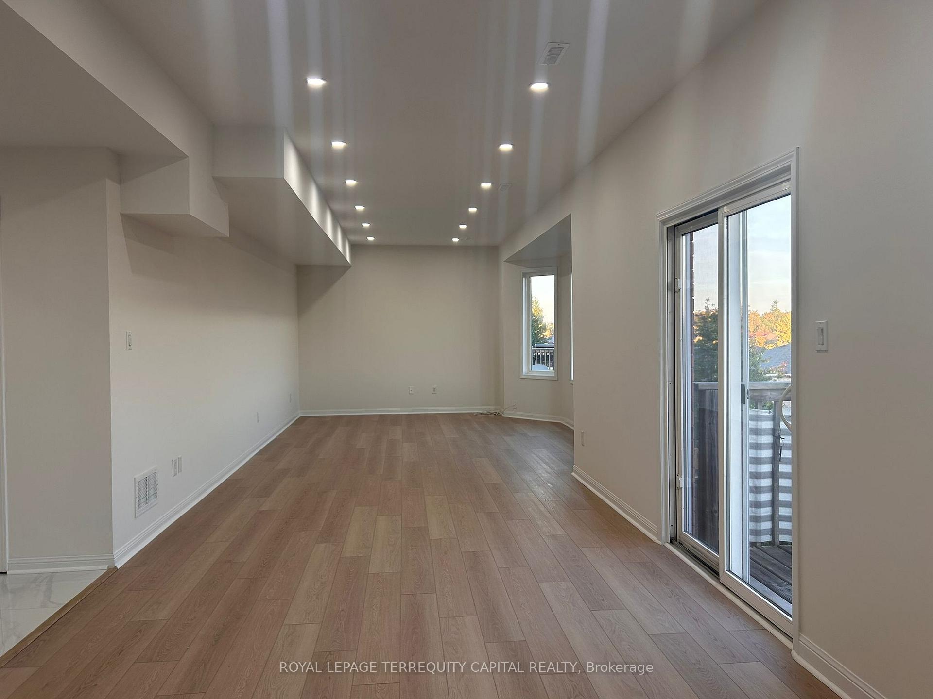 Photo 20 of Unit A, 353 Edgehill Drive, Barrie, Edgehill Drive — HOMEH