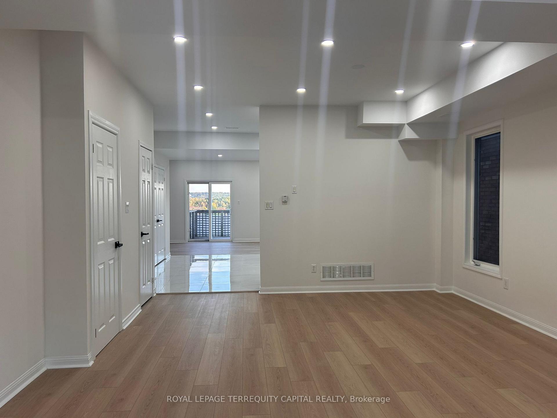 Photo 27 of Unit A, 353 Edgehill Drive, Barrie, Edgehill Drive — HOMEH