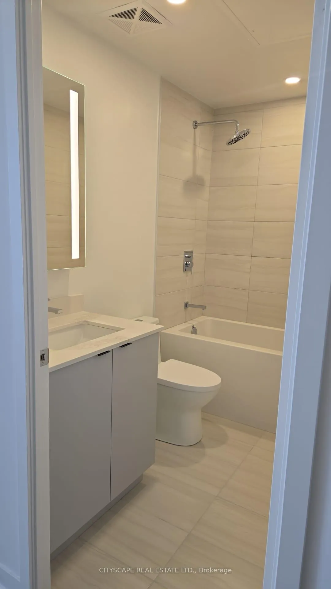 Photo 7 of Unit 1113, 285 Dufferin Street E, Toronto, South Parkdale — HOMEH