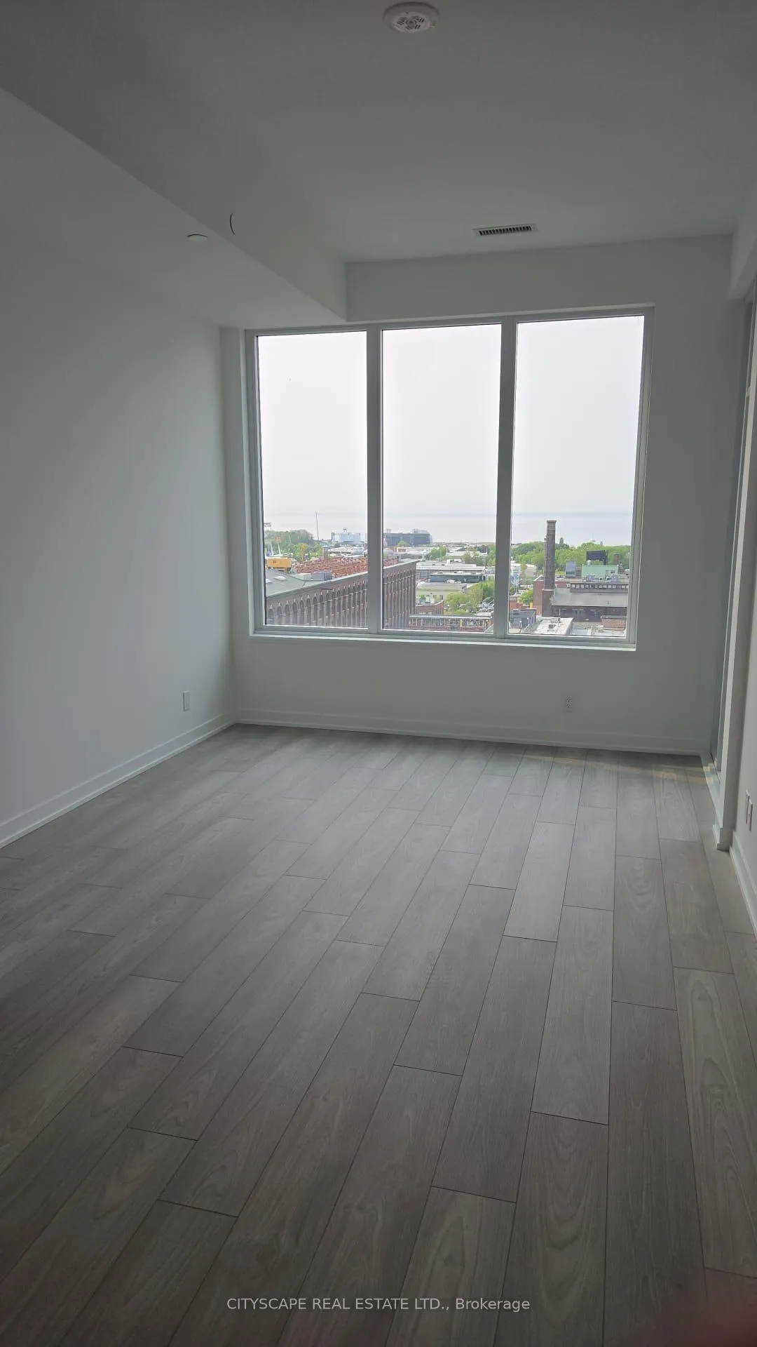 Photo 9 of Unit 1113, 285 Dufferin Street E, Toronto, South Parkdale — HOMEH