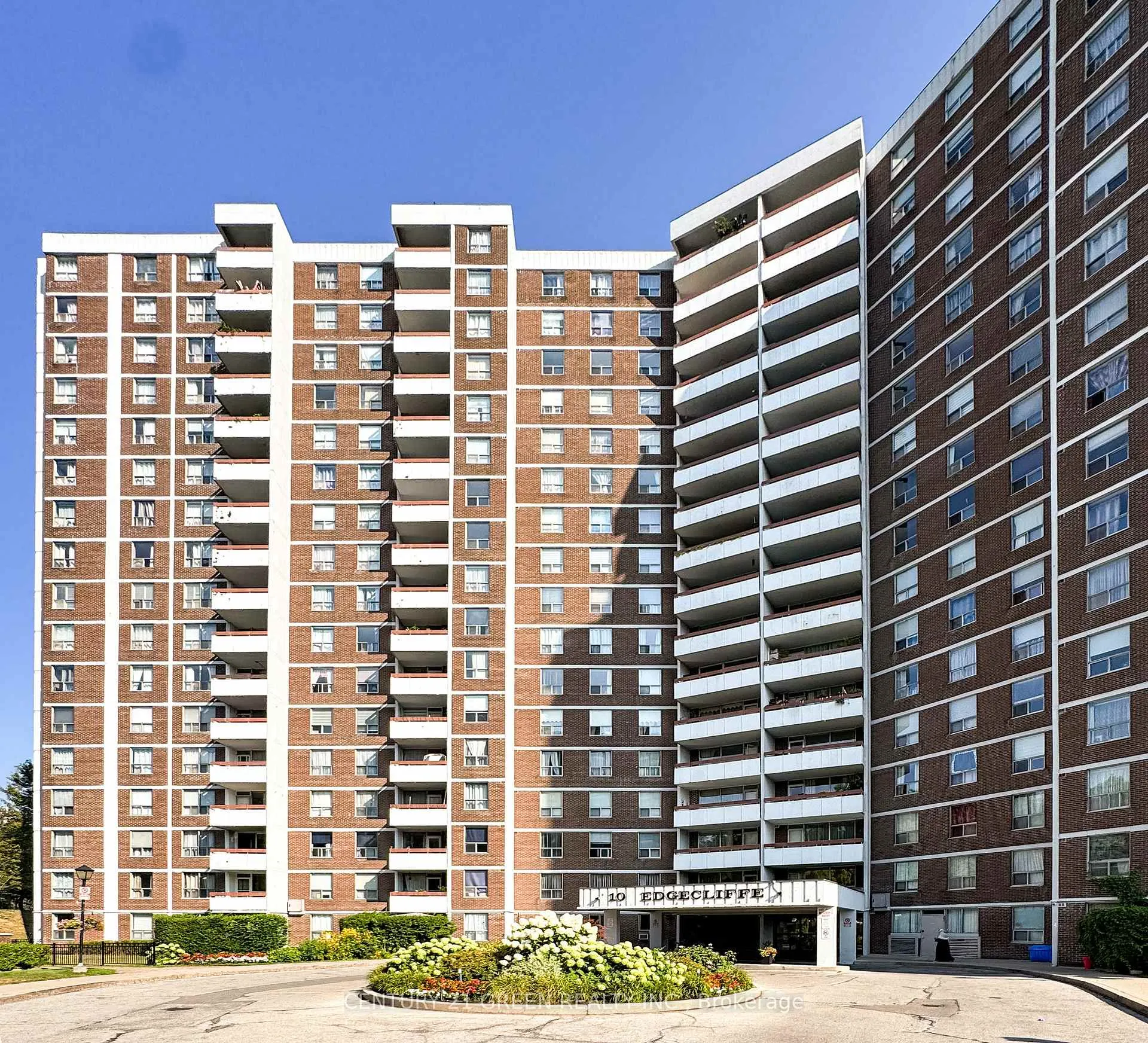 Photo 4 of Unit PH 3, 10 Edgecliff Golfway, Toronto, Flemingdon Park — HOMEH