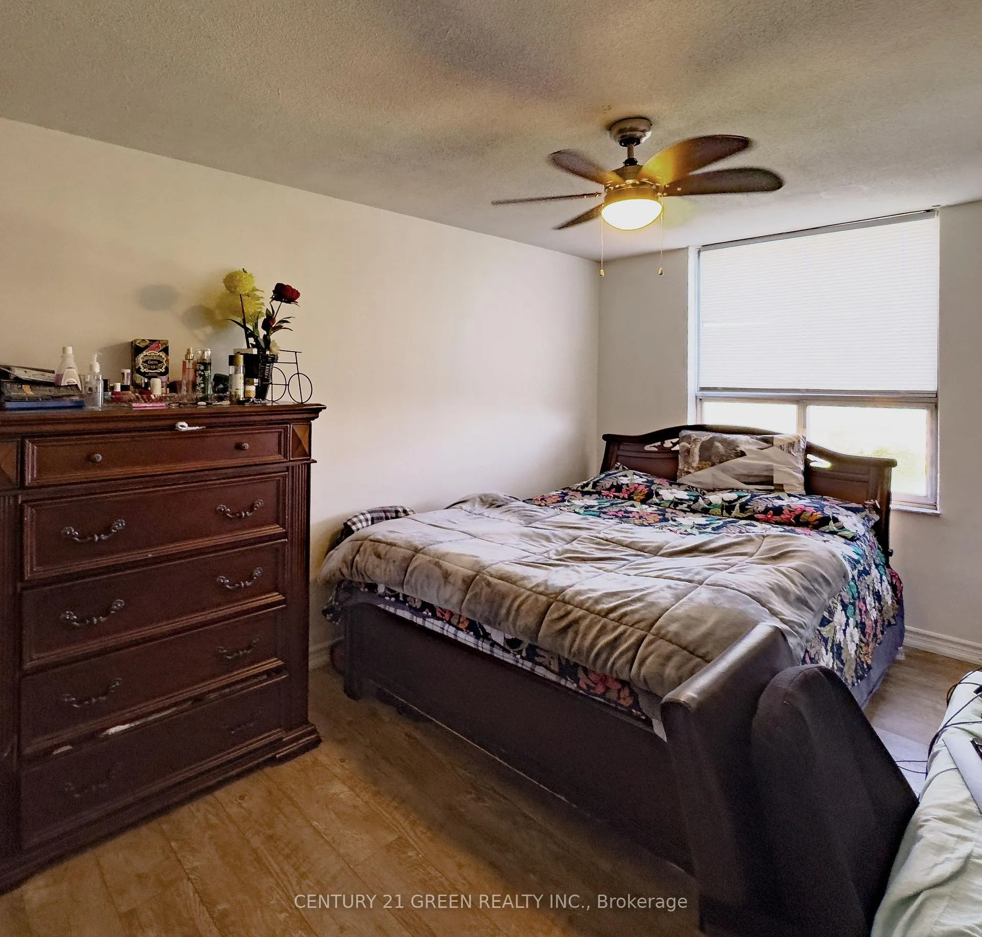 Photo 21 of Unit PH 3, 10 Edgecliff Golfway, Toronto, Flemingdon Park — HOMEH