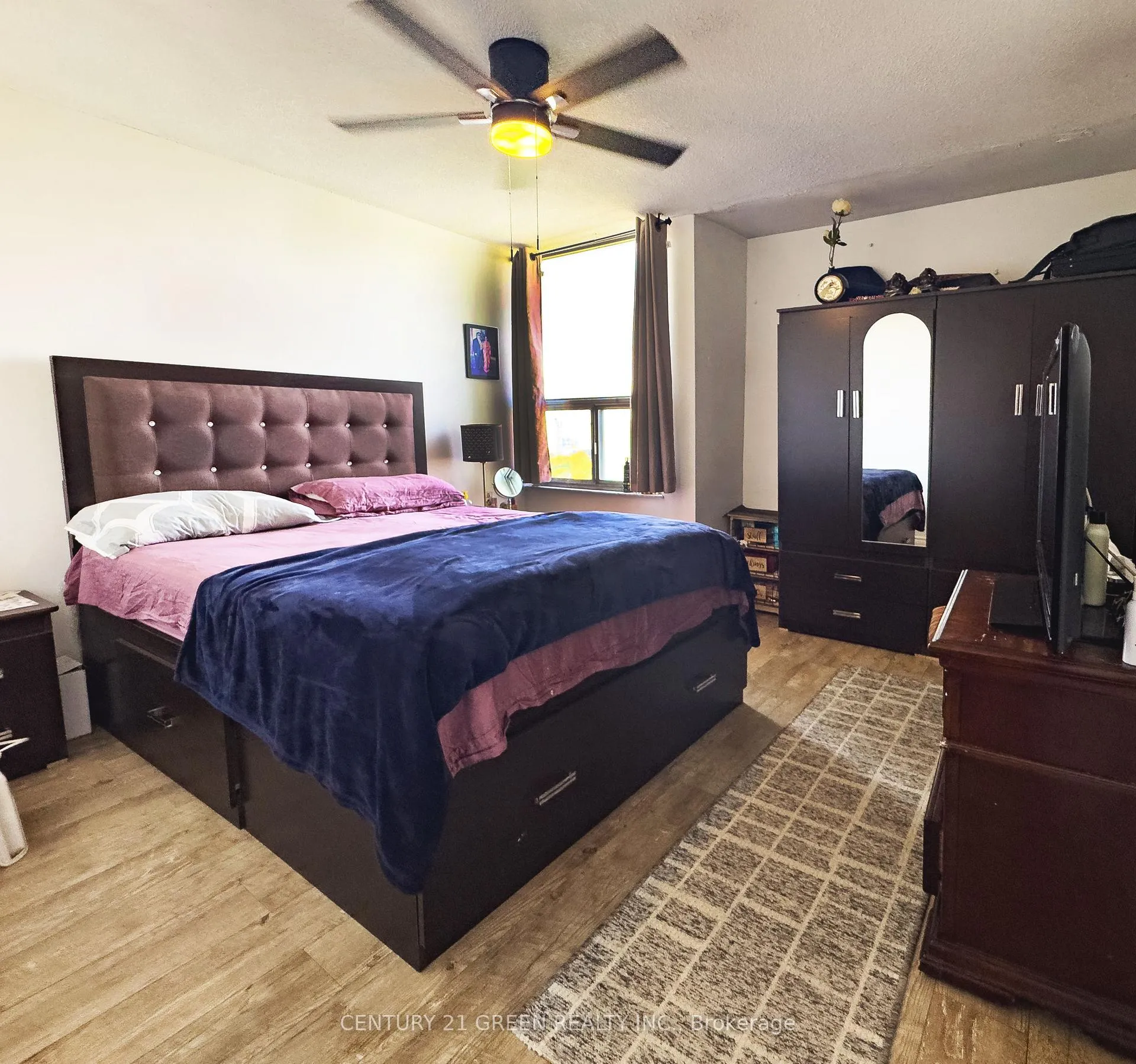 Photo 22 of Unit PH 3, 10 Edgecliff Golfway, Toronto, Flemingdon Park — HOMEH