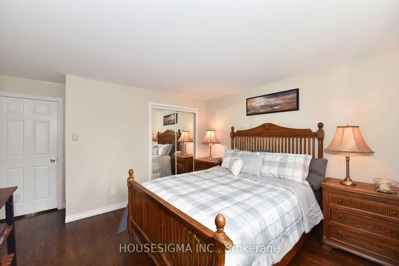 Photo 16 of 1 Ascot Avenue, Brampton, Avondale — HOMEH