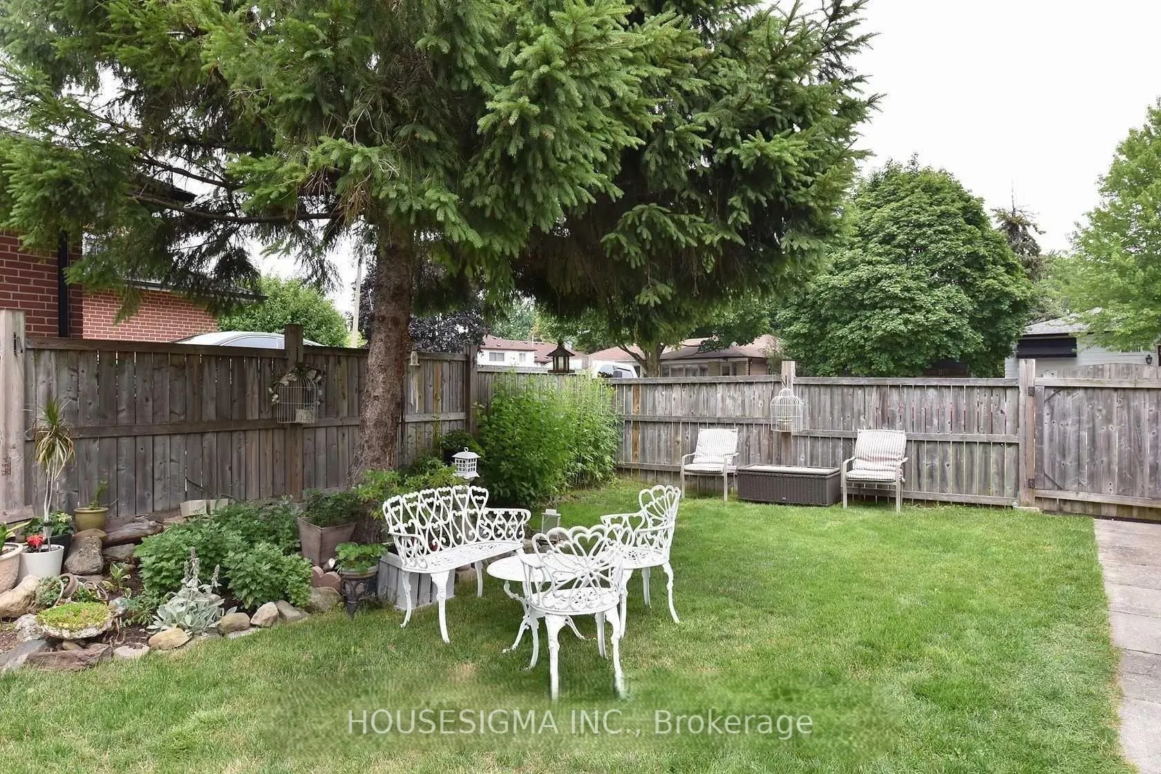 Photo 30 of 1 Ascot Avenue, Brampton, Avondale — HOMEH