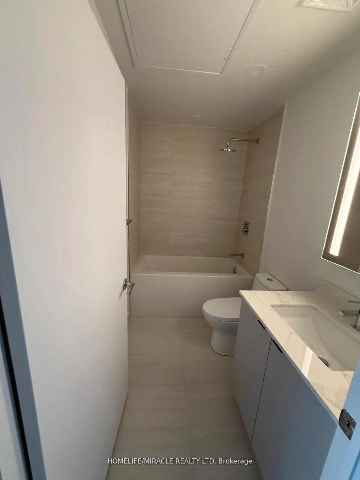 Photo 9 of Unit 808, 285 Dufferin Street, Toronto, South Parkdale — HOMEH