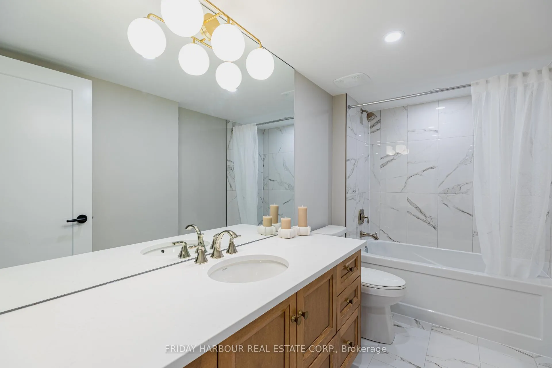 Photo 9 of Unit 96, 13 Appletree Lane, Barrie, Innis-Shore — HOMEH
