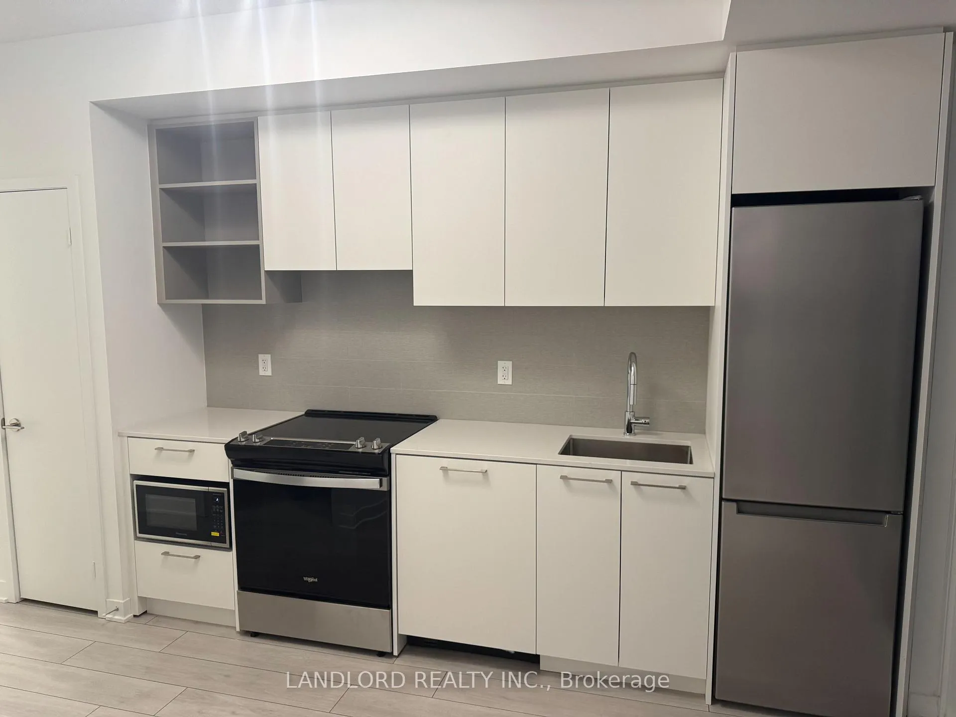Photo 4 of Unit 2004, 260 Malta Avenue, Brampton, Fletcher's Creek South — HOMEH