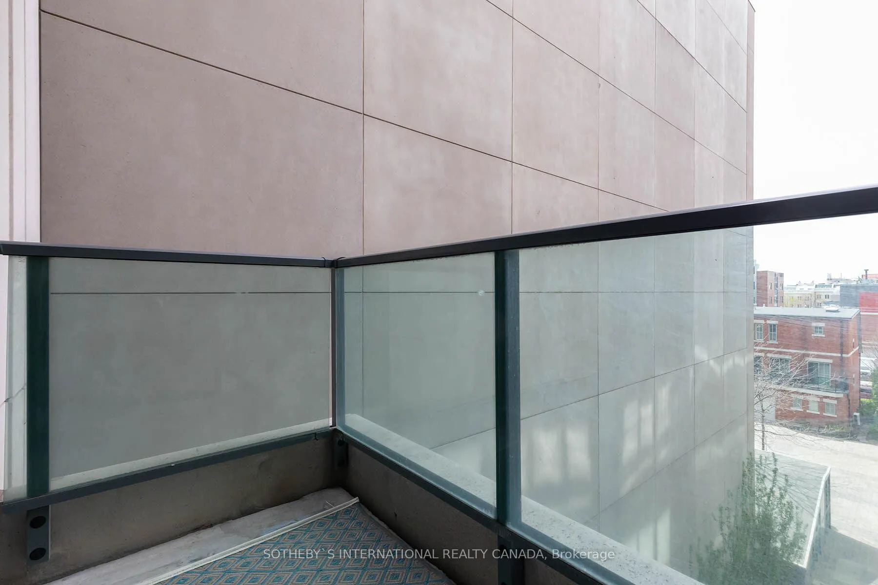 Photo 23 of Unit 424, 377 Madison Avenue, Toronto, Casa Loma — HOMEH