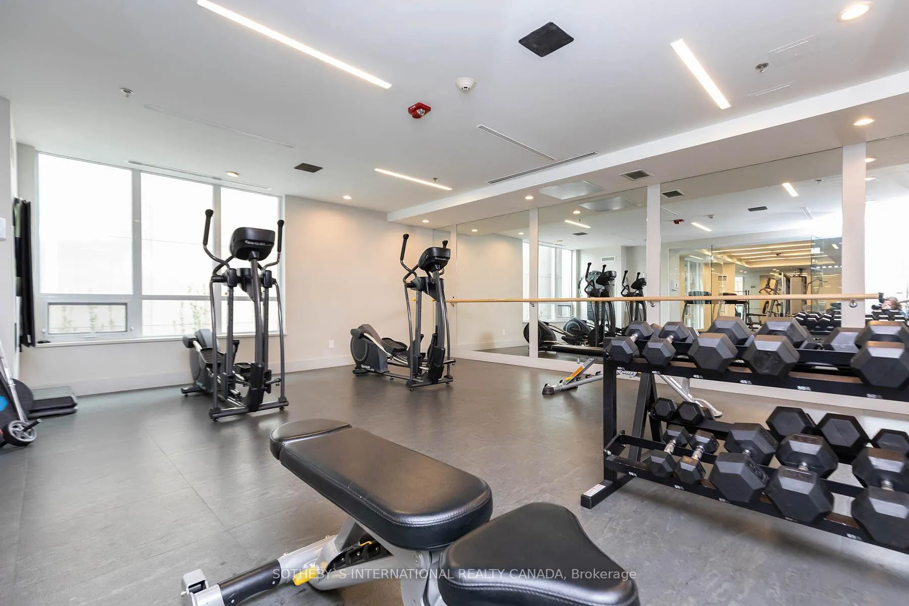 Photo 24 of Unit 424, 377 Madison Avenue, Toronto, Casa Loma — HOMEH