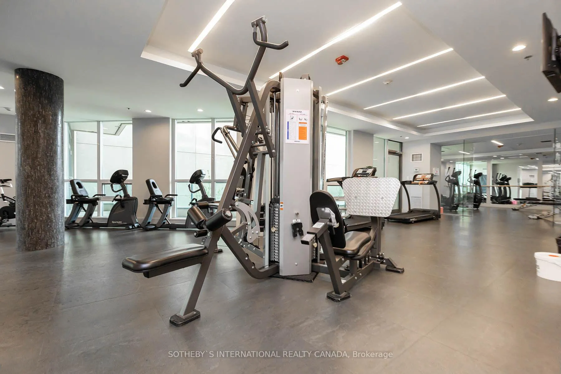 Photo 25 of Unit 424, 377 Madison Avenue, Toronto, Casa Loma — HOMEH