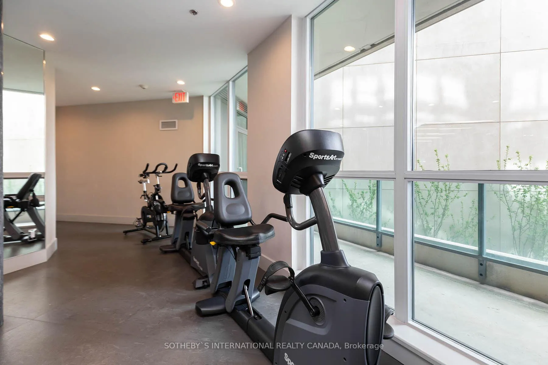 Photo 26 of Unit 424, 377 Madison Avenue, Toronto, Casa Loma — HOMEH