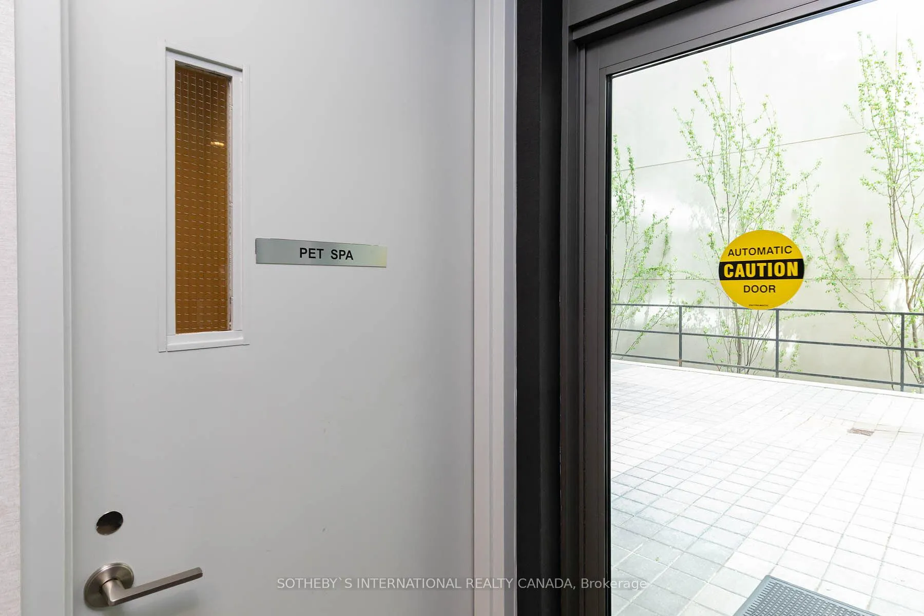 Photo 27 of Unit 424, 377 Madison Avenue, Toronto, Casa Loma — HOMEH