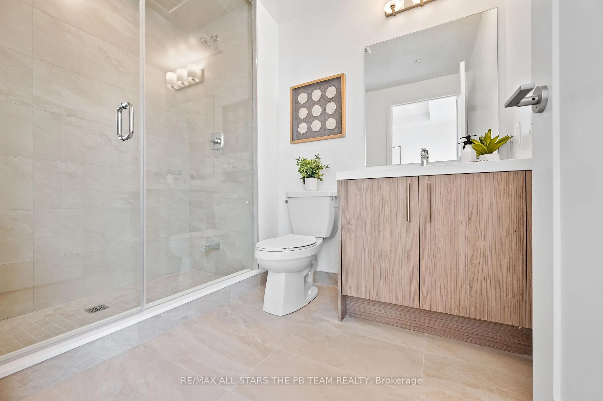 Photo 22 of Unit 516, 286 Main Street, Toronto, East End-Danforth — HOMEH