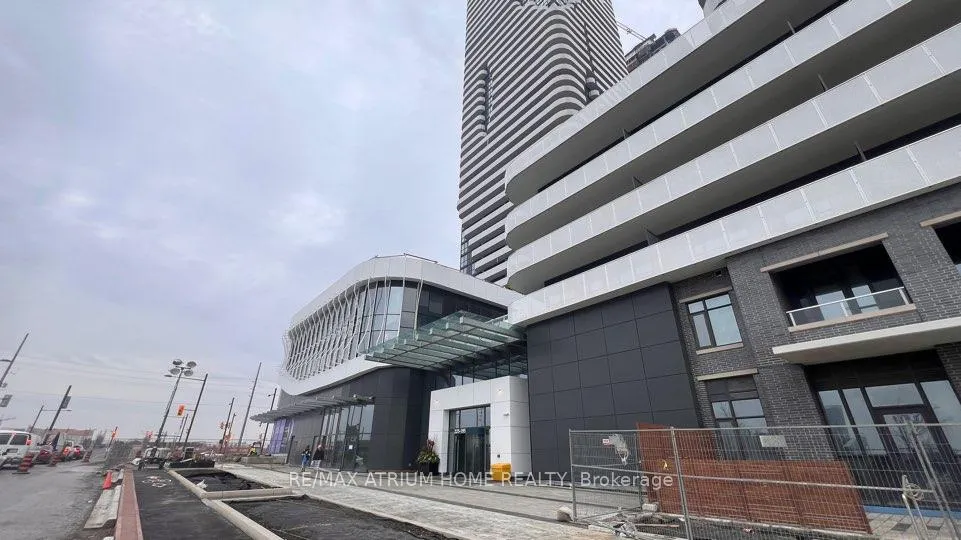 Photo 2 of Unit 811, 195 Commerce Street, Vaughan, Vaughan Corporate Centre — HOMEH