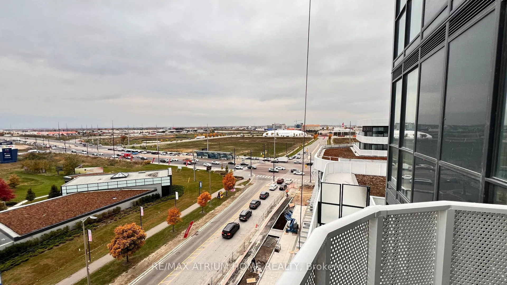 Photo 18 of Unit 811, 195 Commerce Street, Vaughan, Vaughan Corporate Centre — HOMEH