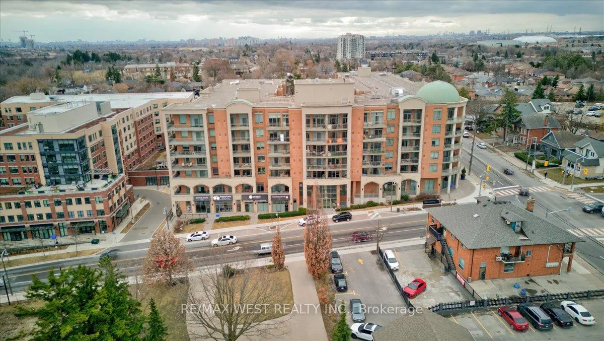 Photo 4 of Unit 132, 281 Woodbridge Avenue, Vaughan, West Woodbridge — HOMEH