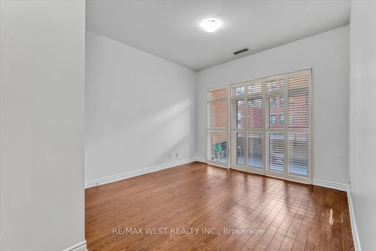 Photo 16 of Unit 132, 281 Woodbridge Avenue, Vaughan, West Woodbridge — HOMEH