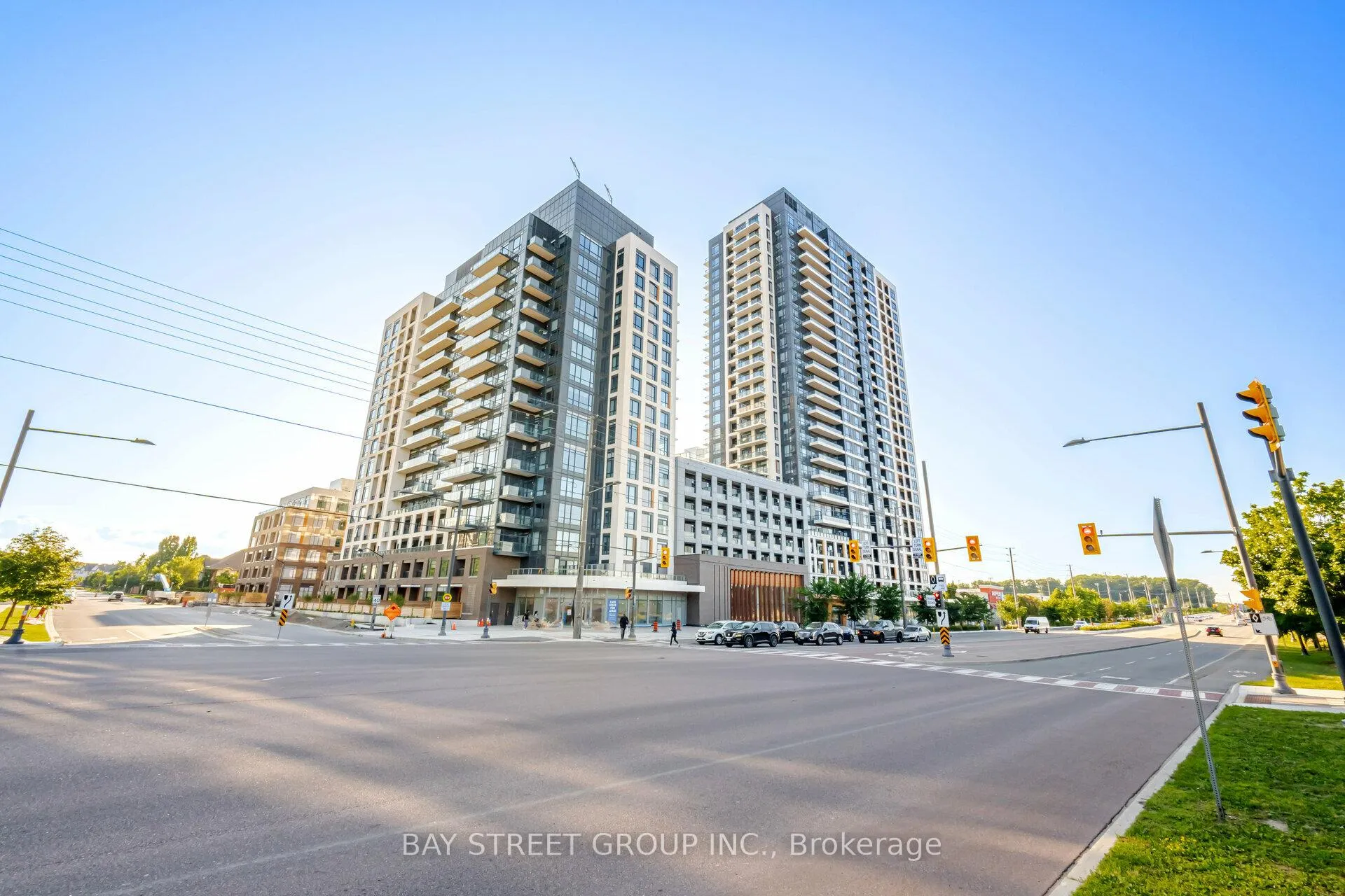 Front of Unit 1303, 7950 Bathurst Street