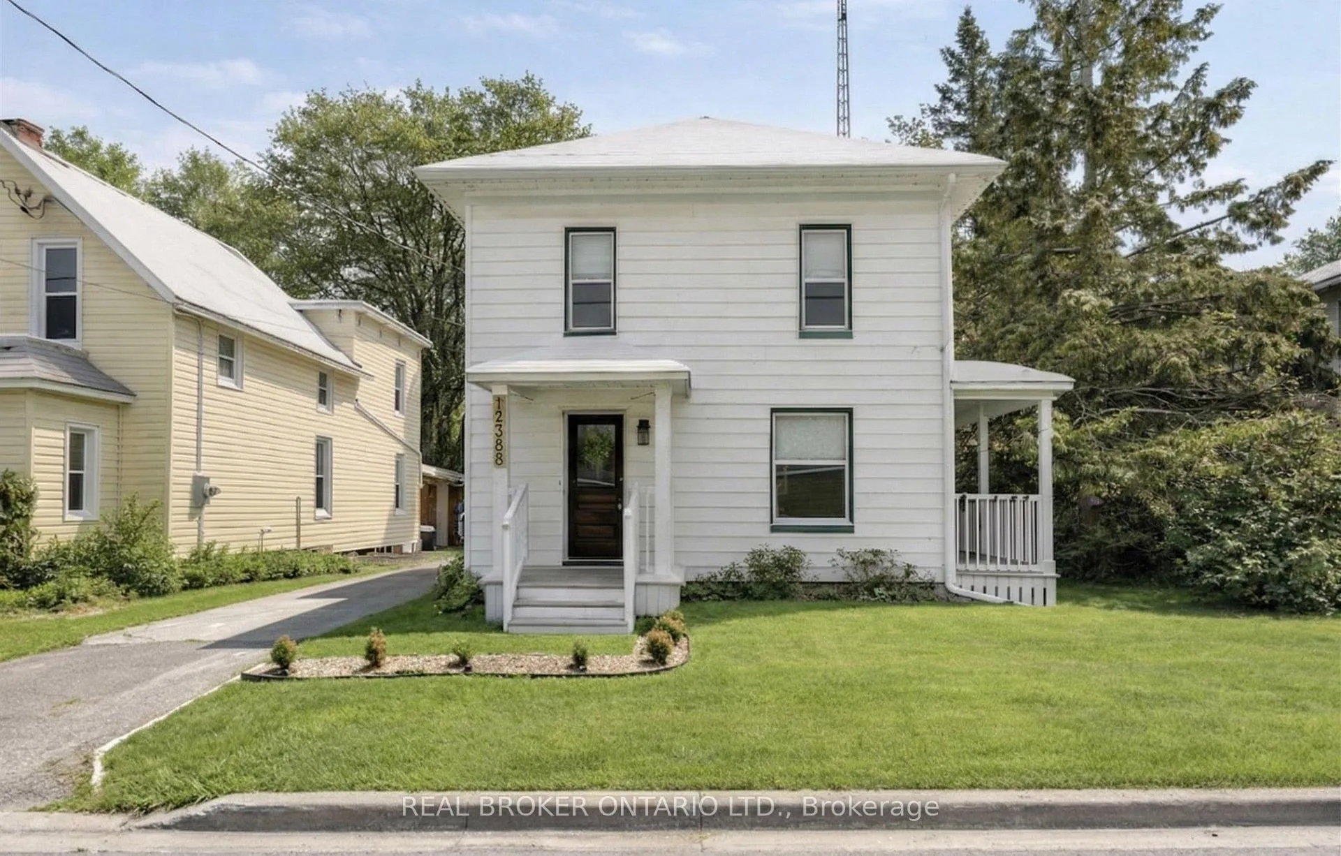 Front of 12388 County 18 Road
