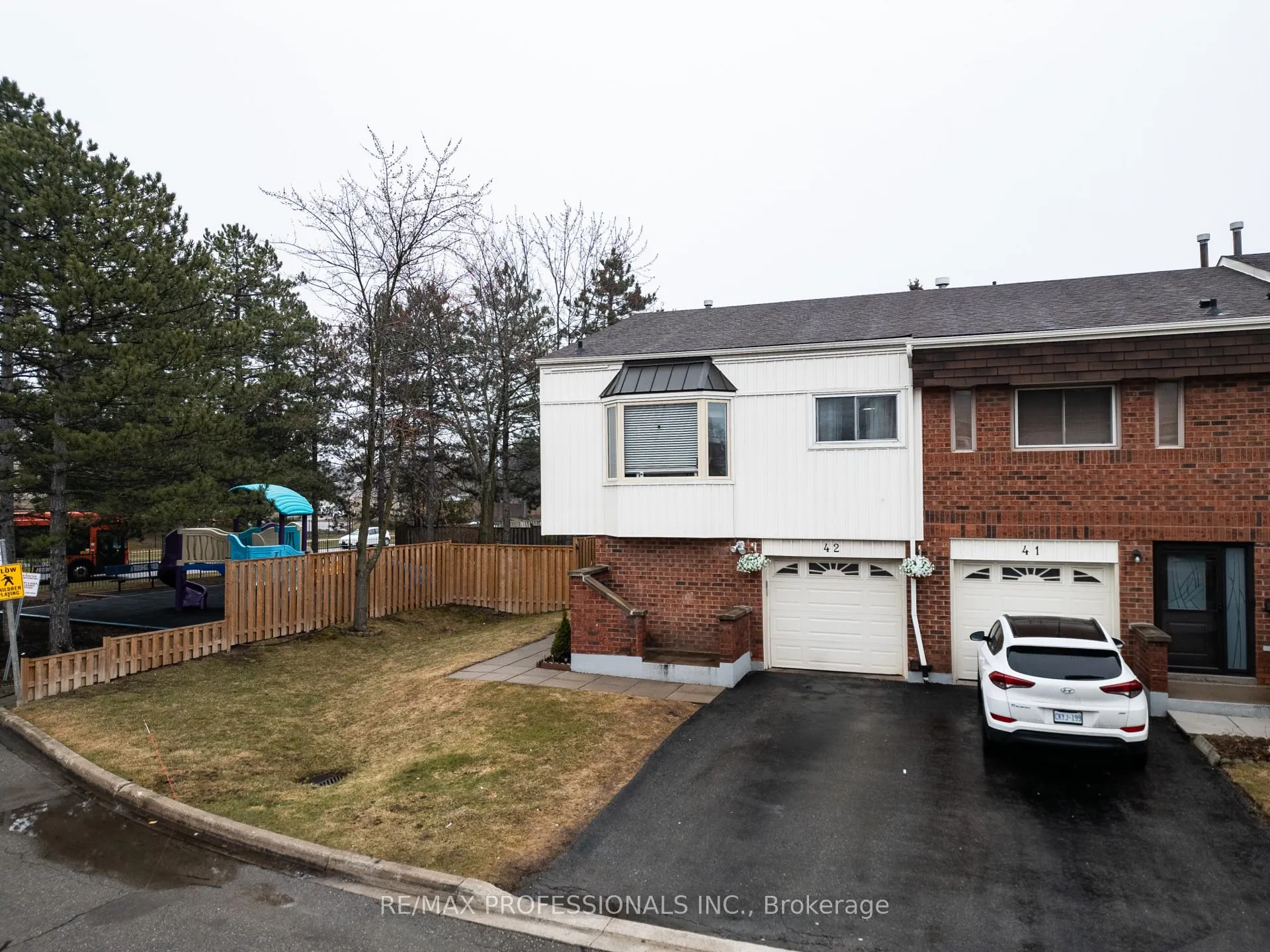 Photo 37 of Unit Th42, 6520 Corfu Road, Mississauga, Meadowvale — HOMEH