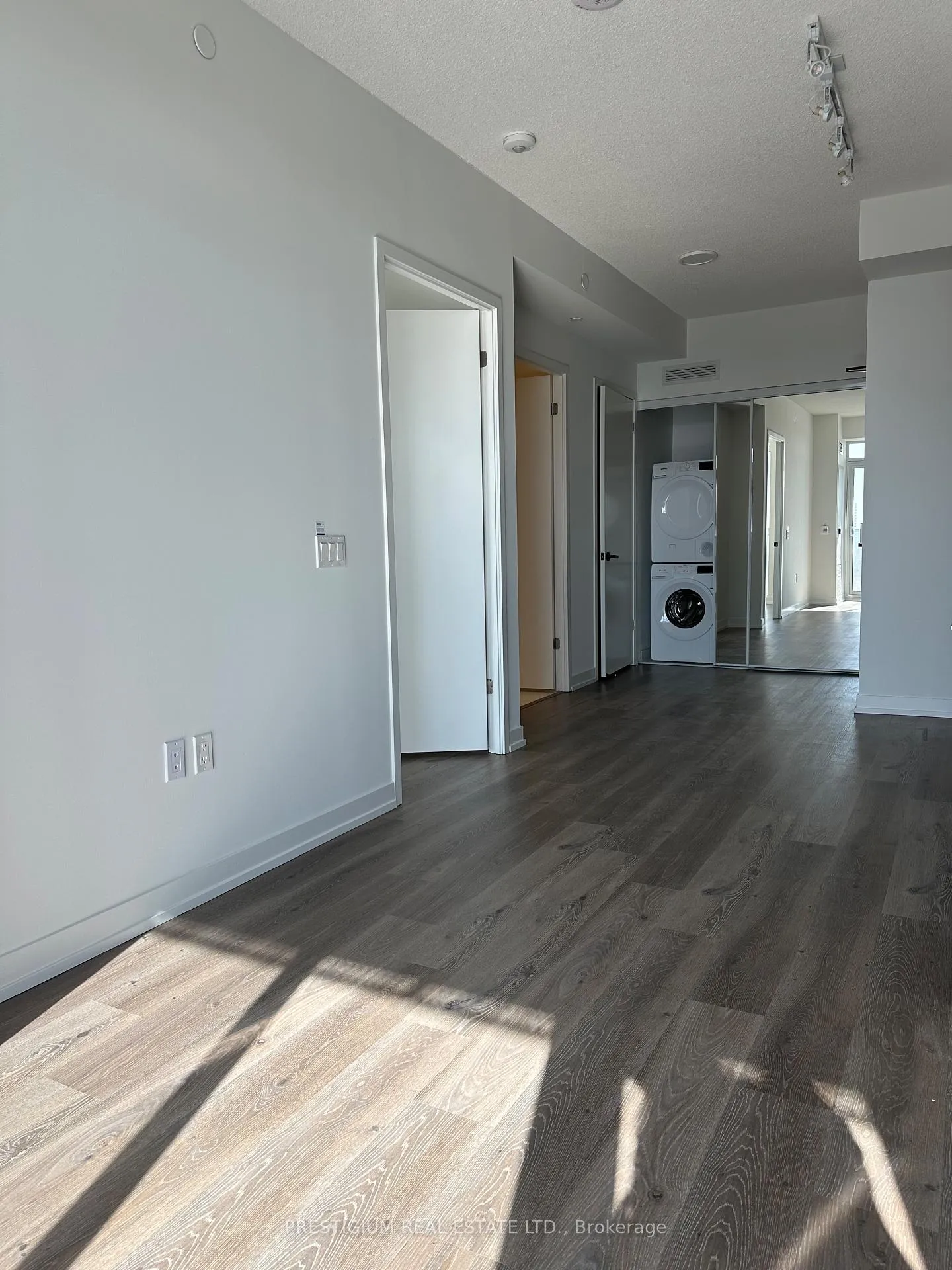 Photo 16 of Unit 2607, 225 Commerce Street, Vaughan, Vaughan Corporate Centre — HOMEH