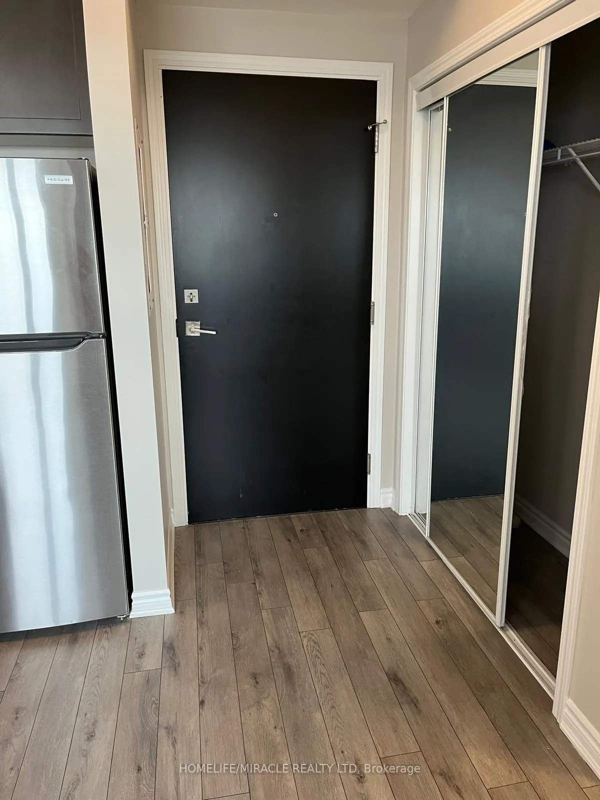 Photo 8 of Unit 522, 200 Lagerfeld Drive, Brampton, Northwest Brampton — HOMEH