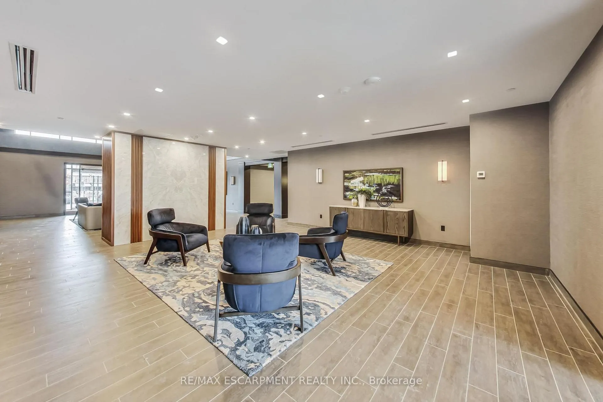 Photo 7 of Unit 1211, 460 Dundas Street E, Hamilton, Waterdown — HOMEH