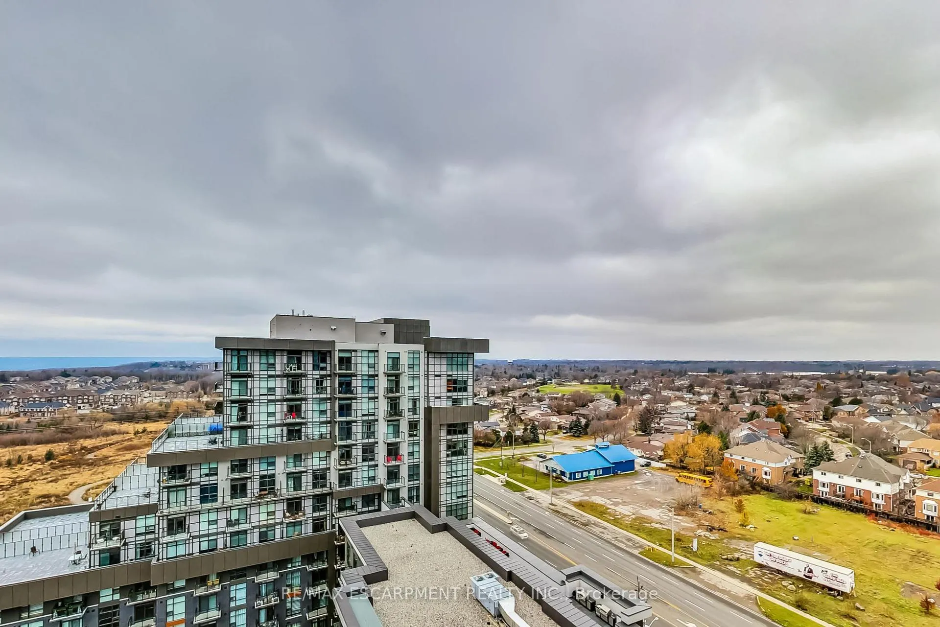 Photo 29 of Unit 1211, 460 Dundas Street E, Hamilton, Waterdown — HOMEH