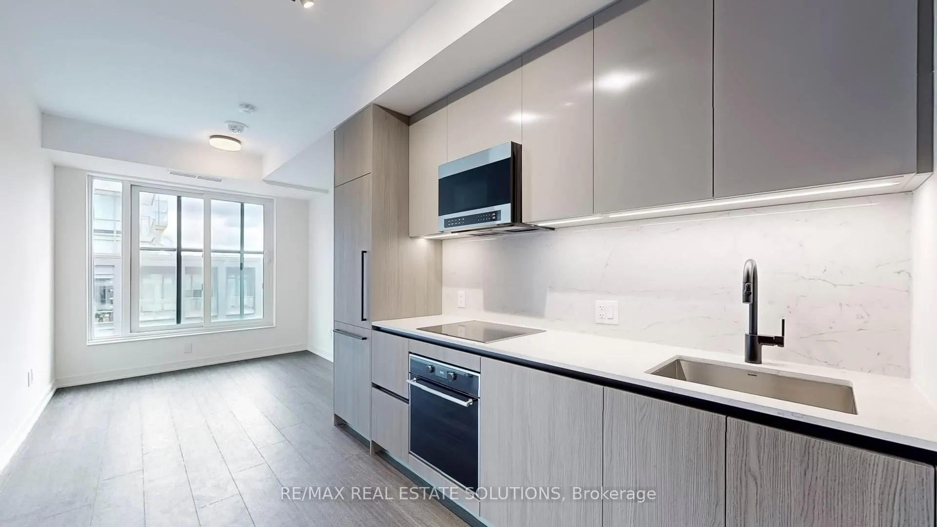 Photo 2 of Unit 510, 425 Front Street E, Toronto, Waterfront Communities — HOMEH