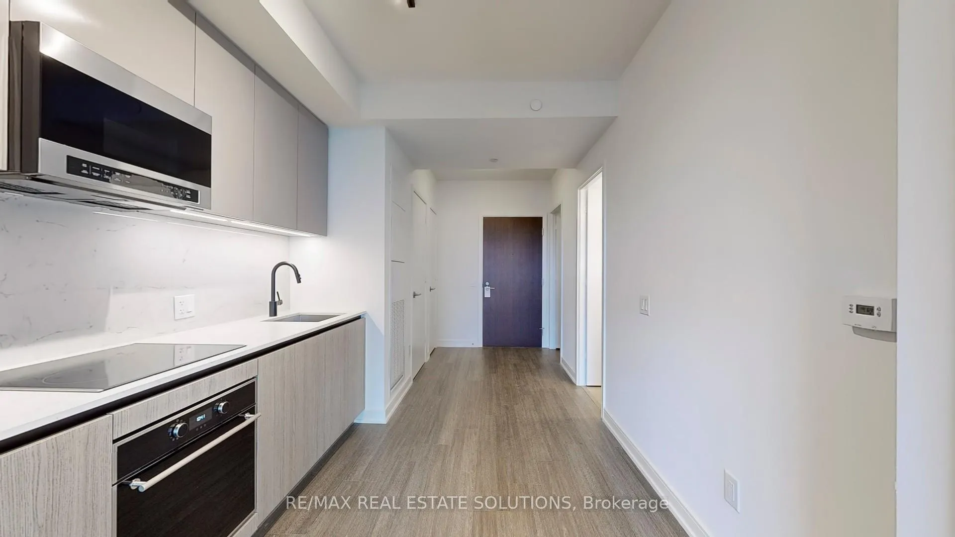 Photo 4 of Unit 510, 425 Front Street E, Toronto, Waterfront Communities — HOMEH