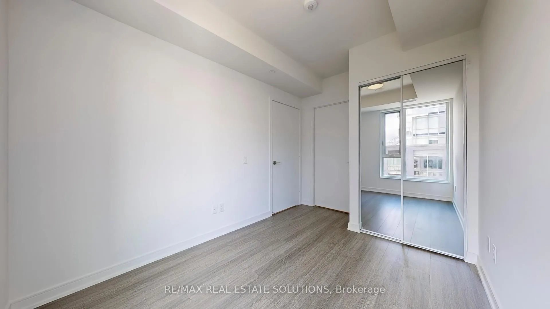 Photo 9 of Unit 510, 425 Front Street E, Toronto, Waterfront Communities — HOMEH