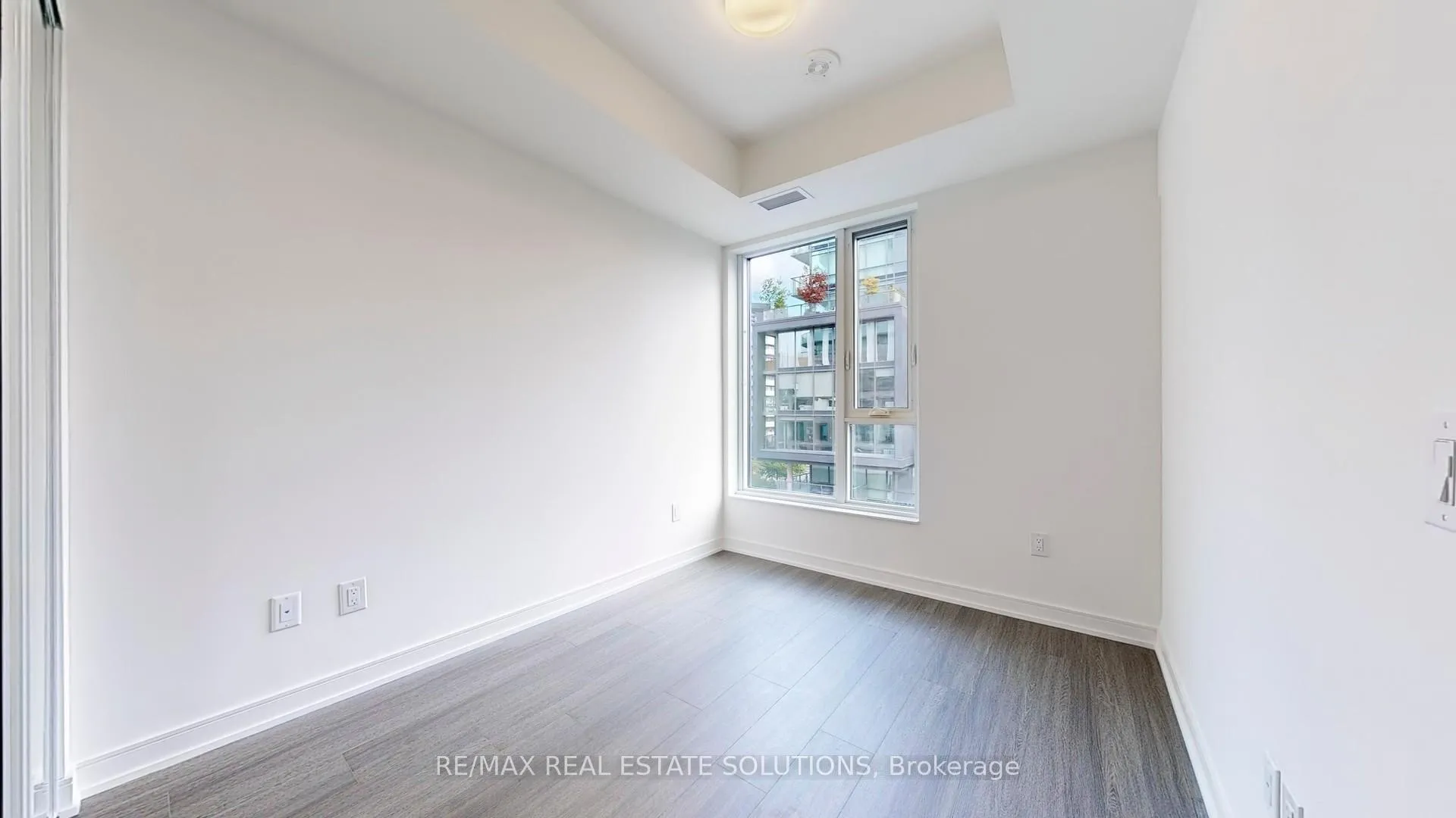 Photo 10 of Unit 510, 425 Front Street E, Toronto, Waterfront Communities — HOMEH