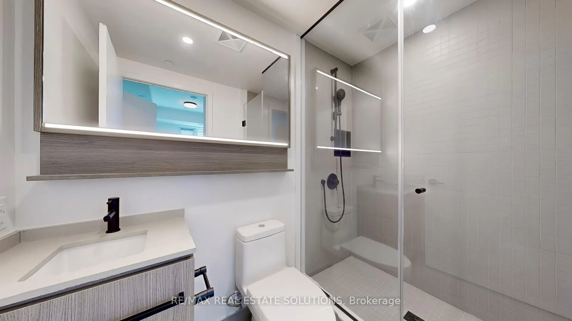Photo 15 of Unit 510, 425 Front Street E, Toronto, Waterfront Communities — HOMEH